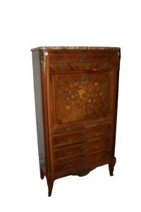 Secretaire francese stile Transizione in legno di Bois de rose con marmo e bronzi XIX secolo