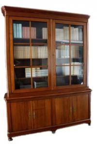 Bibliothek im Empire-Stil aus dem Frankreich des 19. Jahrhunderts, zweigeteilt, aus nussbaumfarbenem Holz