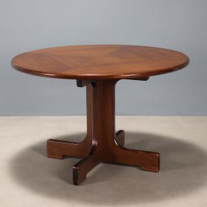 Mesa Redonda Anos 60