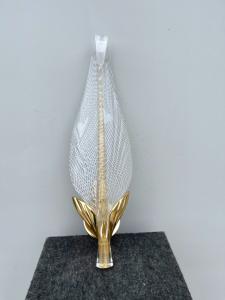 Applique a forma di foglia in vetro sommerso reticello con inclusioni oro.Base in ottone.Fratelli Toso,Murano.