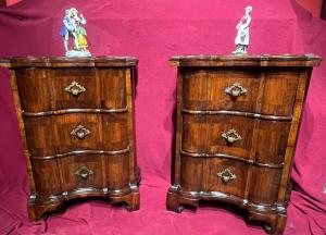 Elegant pair of bedside tables - Venice - Louis XIV