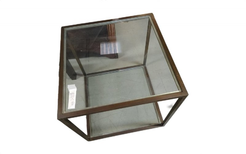Coppia di tavolini bassi di design in ottone e vetro