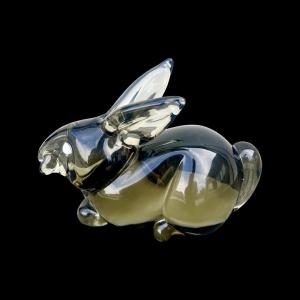 Schweres, getauchtes Kaninchen aus bernsteinfarbenem Glas mit Milchglas. A.Ve.M. Murano.