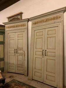 pts754 - par de portas com moldura + boiserie com sobreporta, século XIX