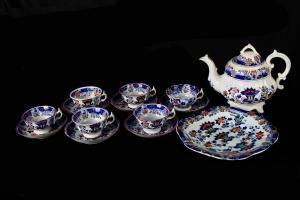 Serviço de chá de porcelana de 16 peças