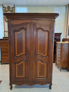 Credenza in noce H223 - L 130 -P 70 