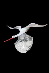 Scultura  in vetro  raffigurante una cicogna in volo.Murano.