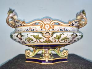 Maiolica centerpiece with octagonal base, grotesque handles, and Raphael-style decoration. Ginori manufactory.