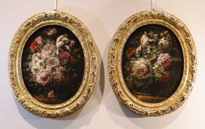 Par de naturezas mortas de flores, oficina de Margherita Caffi (Cremona 1647 – Milão 1710)