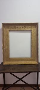 Cornice dorata a foglia oro, Epoca '700