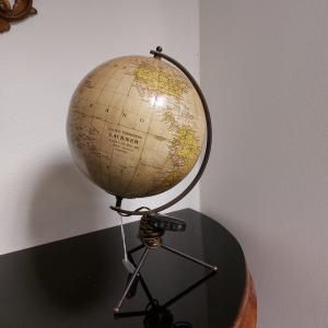 Globo Lackner 