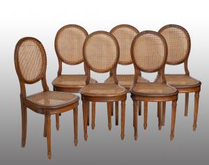 Set of six Napoleon III antique medallion chairs in solid walnut. 19th century France.