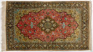 Tappeto persiano GHUM  in pura seta - n.117