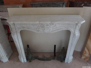 WHITE CARRARA MARBLE MANTELPIECE LOUIS XV STYLE 19TH CENTURY FRANCE cm W136xD37xH108