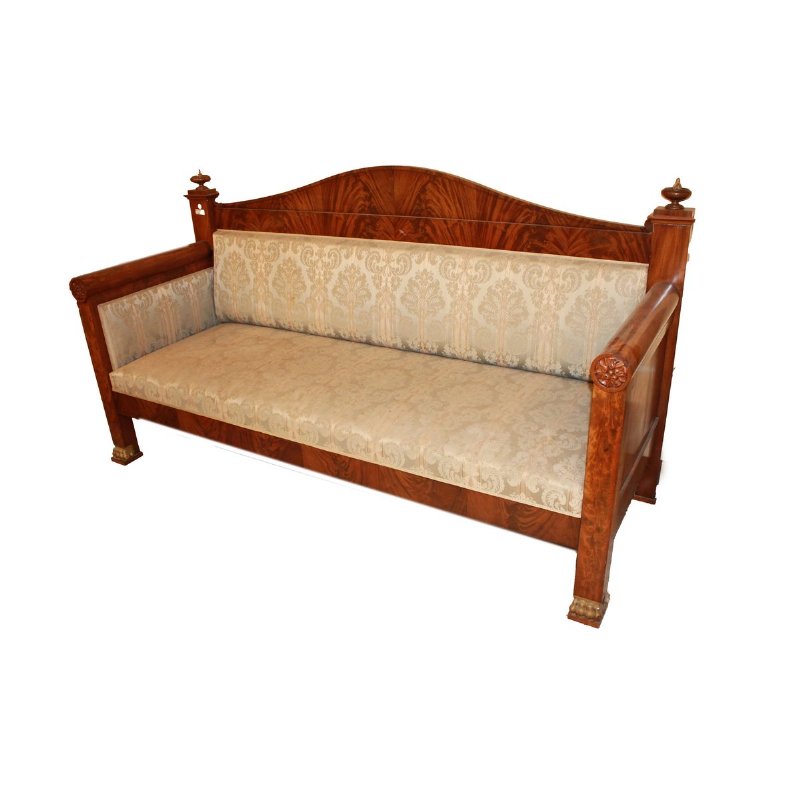 Grande Sofá Biedermeier em Mogno e Penugem