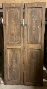 PAN429 - Coppia di ante in legno, epoca '700, misure cm L 84 x H 176