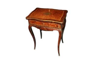 French Louis XV style dressing table in bois de violette and maple burl wood