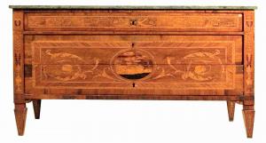 Straordinario cassettone intarsiato italiano Maggiolini del 1700 con piano in marmo verde alpi