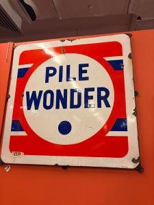 Targa Pubblicitaria Pile Wonder