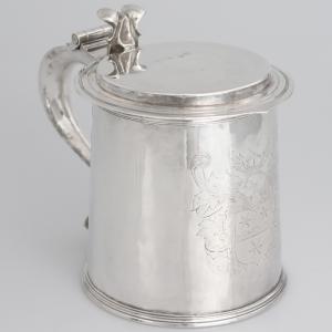 Caneca em prata esterlina Carlos II, prateiro TL, Londres, 1674