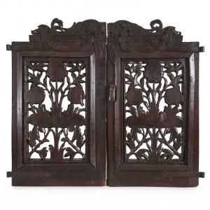 Antique Italian Carved Pierced Walnut Gate 1700s