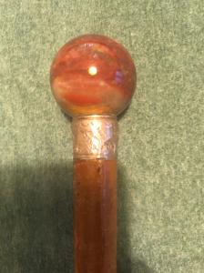 Bastone da sera con pomolo in agata e ghiera in argento.