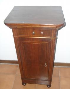 Mesa de cabeceira Carlos X