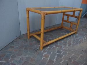 TAVOLINO BASSO RETTANGOLARE IN BAMBU' CON PIANO IN VETRO EPOCA 900