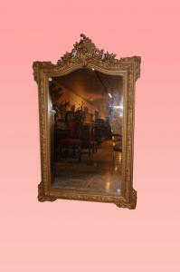Specchiera del 1800 Stile Luigi XVI con cornice in legno dorato foglia oro