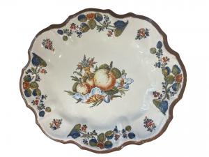 Vassoio in maiolica , manifattura Pasquale Antonibon , Nove di Bassano 