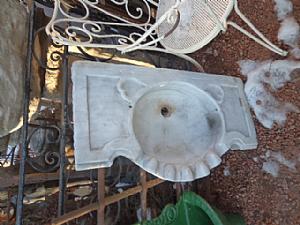 Antique marble sinks