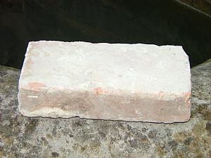 Lombardische Terrakotta-Ziegel