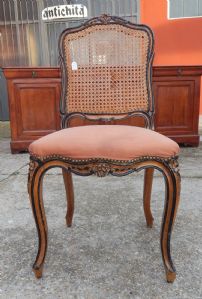 Single chair