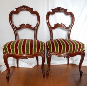 Pair of Genoese mahogany chairs