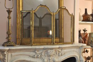 camino in marmo bianco di carrara con il riduttore e accessori vari Napoleone III