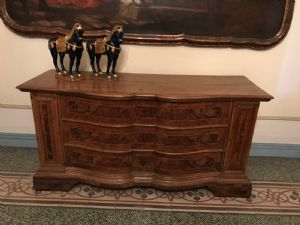 Credenza Veneziana, coperchio a ribalta, un cassetto, interni in arte povera Bassano, specchio interno,pezzo rarissimo