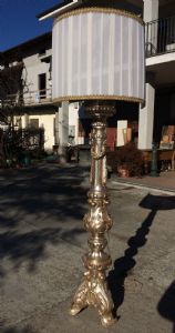 Grande candelabro prateado