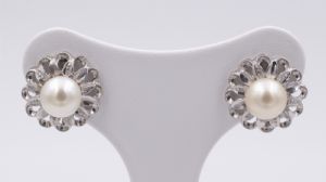 Orecchini in oro bianco e perle anni 50