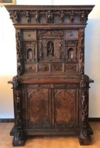 importante stipo genovese del 1500-1600
