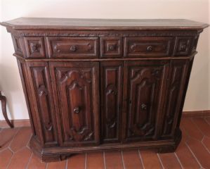 Mantua sideboard from the 17th century