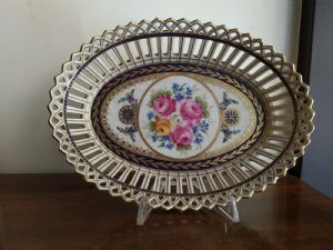SEVRES, ROYAL MANUFACTORY OF FRANCE, CENTERPIECE, LAST QUARTER OF THE 18TH CENTURY