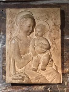 Madonna mit Kind in Terrakotta-Flachrelief aus dem späten 19. Jahrhundert (nach Antonio Rossellino) (Neu)