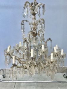 Eleganter Böhmischer Kristalllüster - Restauriert (in Bearbeitung) car 2170