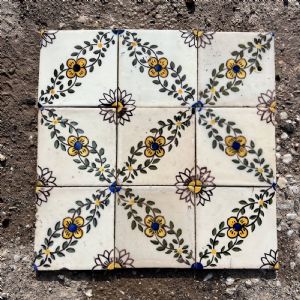 Mattonelle fiorite