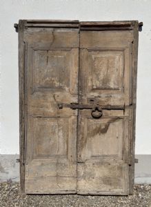 Porta rustica com ferragens originais
