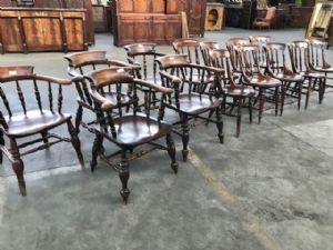 Lot of 14 restored (work in progress) Winchester oak chairs/armchairs - car 1876