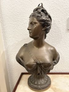 Busto di bronzo raffigurante "DIANA", Susse frères Parigi
