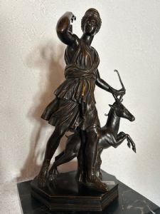 Statua di "DIANA " in bronzo dell'800