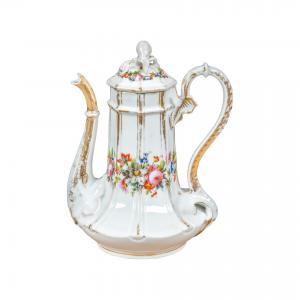 Cafetera de porcelana policromada. Italia, principios del siglo XX.