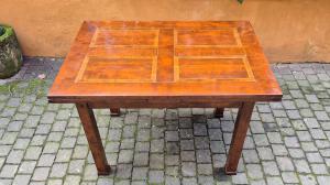 Mesa antiga extensível estilo Império com tampo marchetado